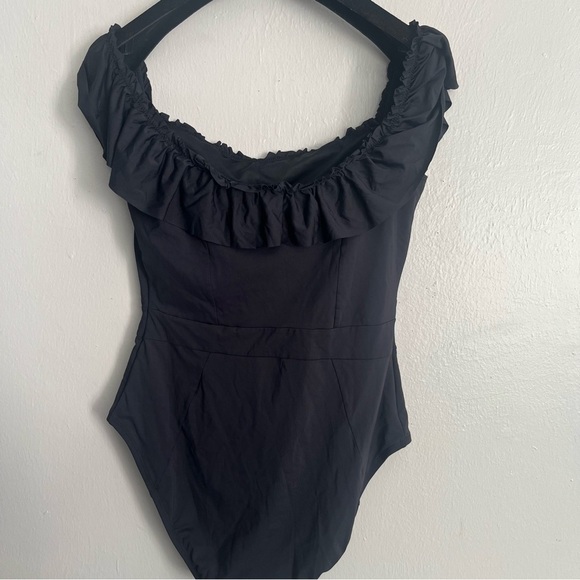 Bleu Rod Beattie Strapless Ruffle Overlay Black Monokini Maillot Swimsuit 14 - Picture 9 of 14